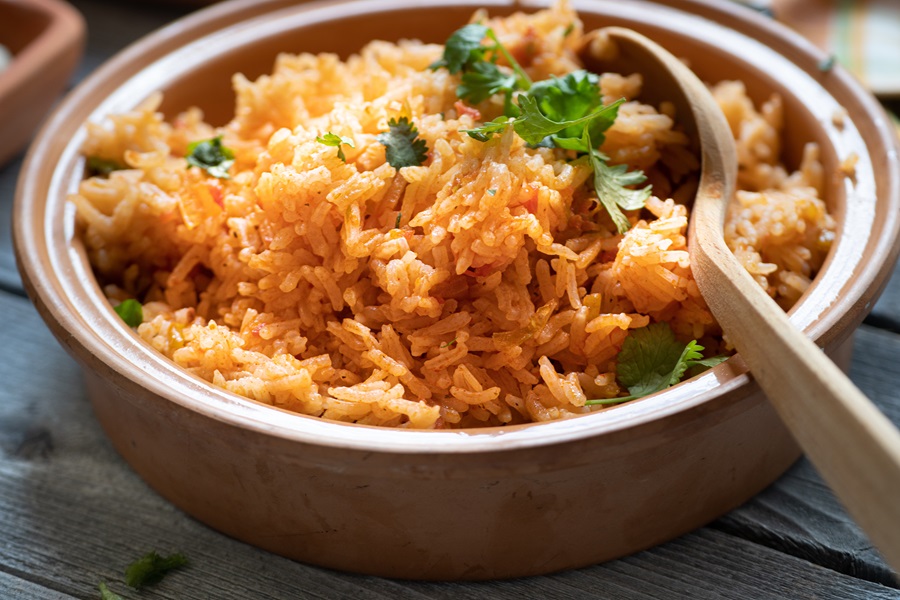 Can You Freeze Spanish Rice a Wooden Bowl of Spanish Rice with a Wooden Spoon